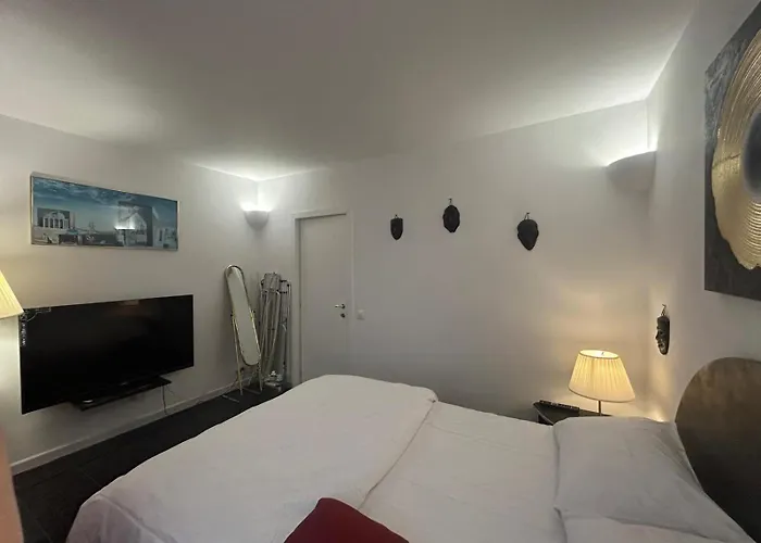 Skyview-ateneu-sala Palatului -self Check-in And Out *