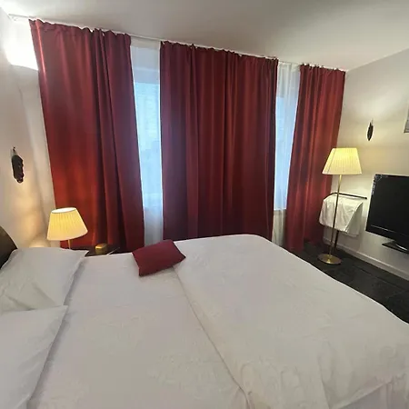 Skyview-ateneu-sala Palatului -self Check-in - Strada Stirbei Voda 4 Apartmán