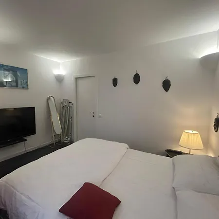 Apartmán Skyview-ateneu-sala Palatului -self Check-in - Strada Stirbei Voda 4