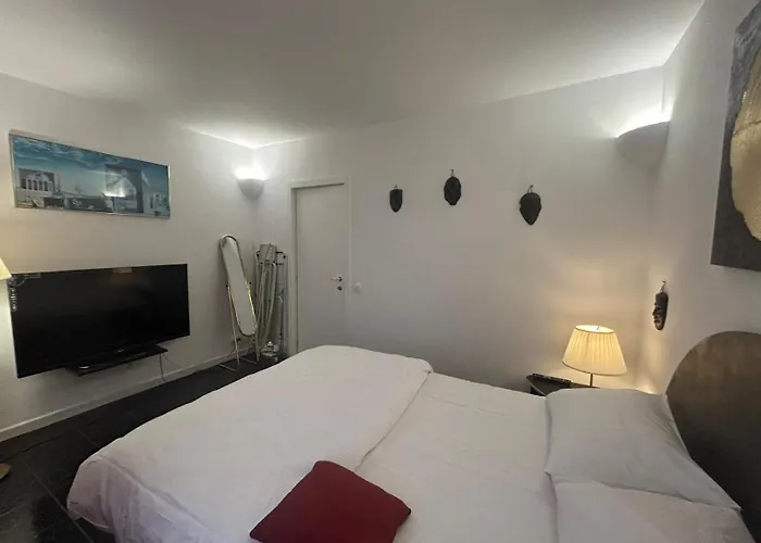 Apartment Skyview-ateneu-sala Palatului -self Check-in -therme Kit On Request