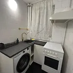 Skyview-ateneu-sala Palatului -self Check-in&out Bucureşti